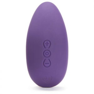Desire Luxury Rechargeable Clitoral Vibrator Main Image